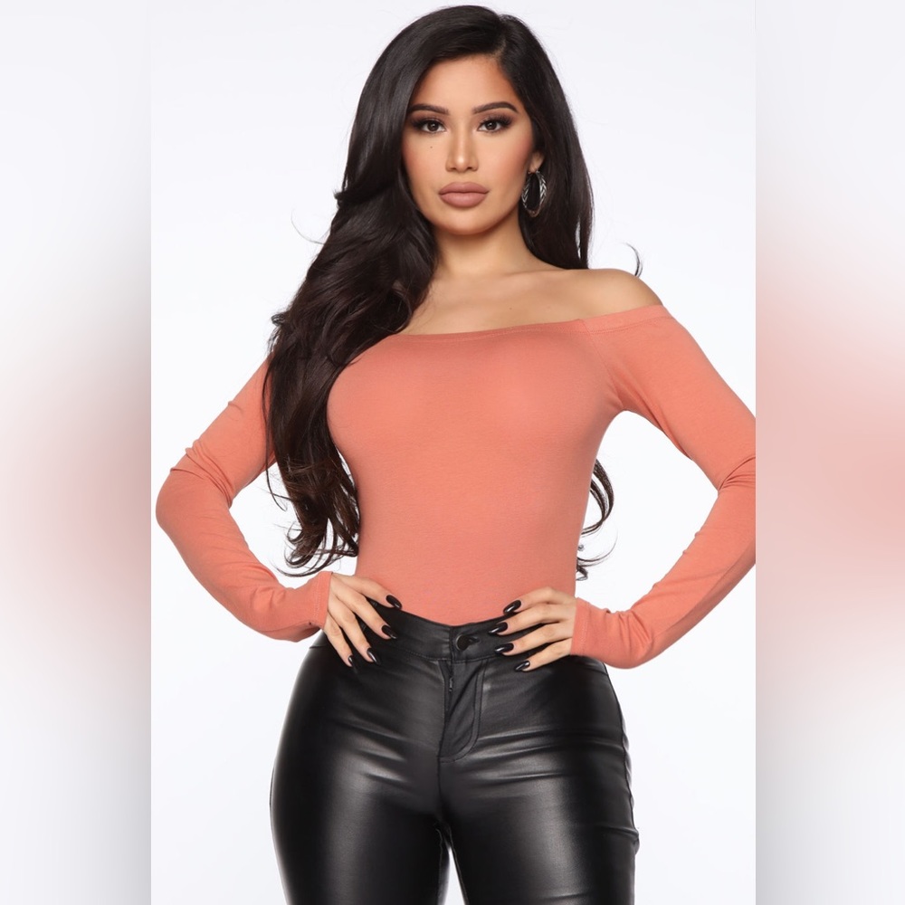 Day to Day off the Shoulder Bodysuit